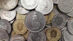 Curs valutar: Francul elvetian, la cel mai mare nivel din ultimii 5 ani