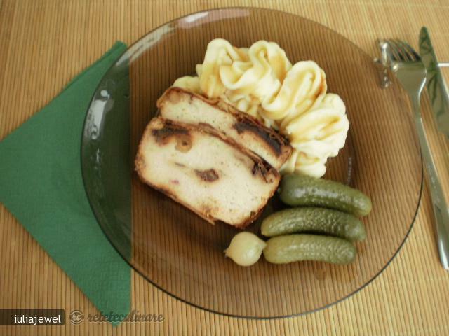 Imagine Reteta culinara Salam Sau Terina Din Piept de Pui | 2review.ro