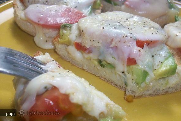 Imagine Reteta culinara Avocado Sandwich - American Breakfast | 2review.ro