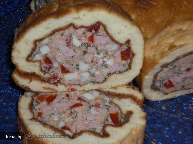 Imagine Reteta culinara Rulada Aperitiv | 2review.ro