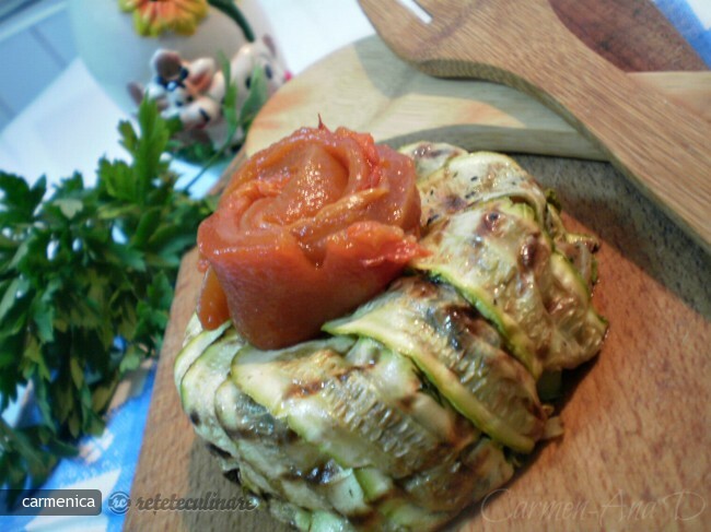 Imagine Reteta culinara Pachetele din Dovlecei cu Ciuperci | 2review.ro