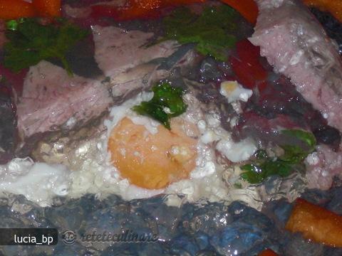 Imagine Reteta culinara Oua in Aspic Colorat | 2review.ro