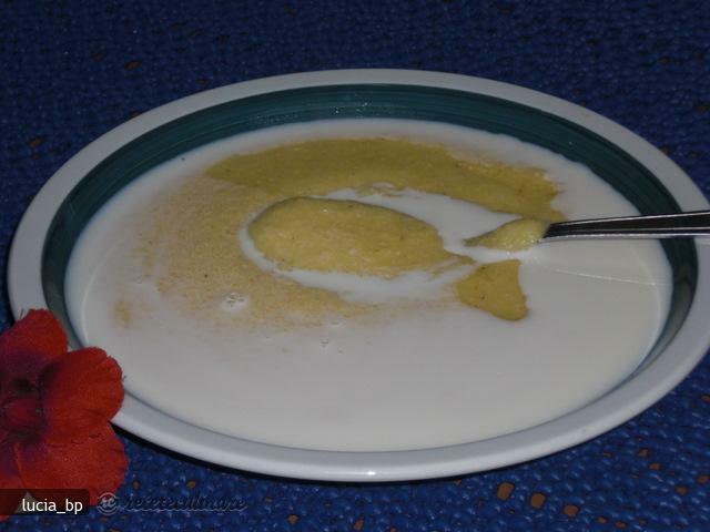 Imagine Reteta culinara Mamaliga Pripita cu Lapte | 2review.ro