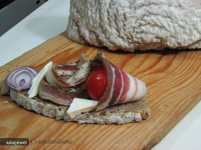 Imagine Reteta culinara Pancetta Stesa | 2review.ro
