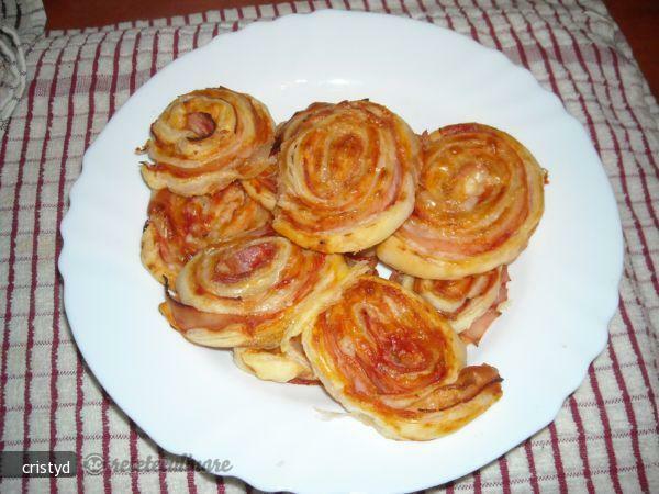 Imagine Reteta culinara Crocant cu Sunca si Cascaval | 2review.ro