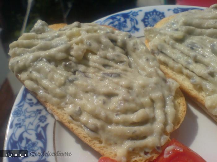 Imagine Reteta culinara Bruschete cu Ciuperci | 2review.ro