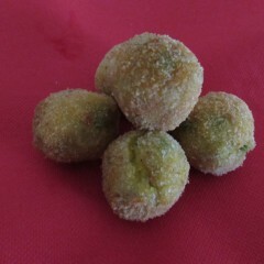 Imagine Reteta culinara Chiftelute din Piept de Pui cu Mazare | 2review.ro