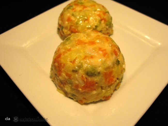 Imagine Reteta culinara Salata Boeuf cu Carne de Pui | 2review.ro