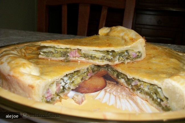 Imagine Reteta culinara Tarta Sarata cu Spanac Sau Scarole | 2review.ro