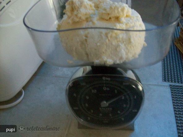 Imagine Reteta culinara Branza de Vaca (Reteta Rapida) | 2review.ro