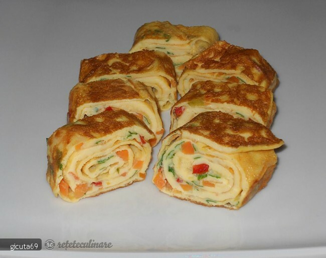 Imagine Reteta culinara Rulada din omleta | 2review.ro