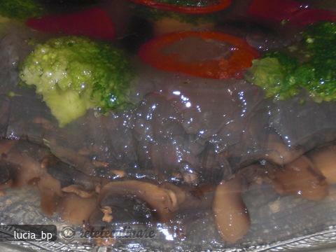 Imagine Reteta culinara Aspic de Ciuperci | 2review.ro