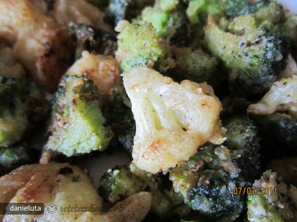 Imagine Reteta culinara Conopida & Broccoli cu Parmezan | 2review.ro