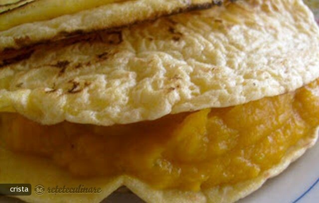 Imagine Reteta culinara Clatite cu Malai Umplute cu Dovleac Picant | 2review.ro