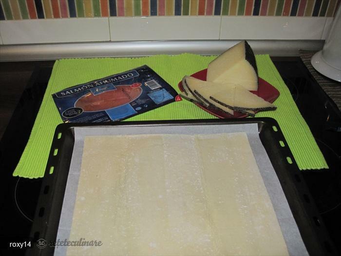 Imagine Reteta culinara Pachetele de Somon si Branza | 2review.ro