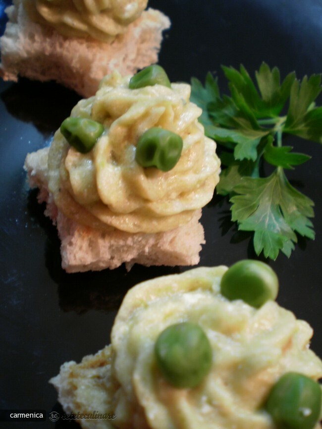 Imagine Reteta culinara Pateu de Mazare | 2review.ro