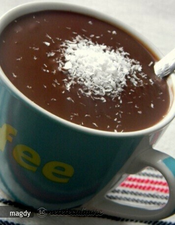 Imagine Reteta culinara Ciocolata Calda Cremoasa | 2review.ro