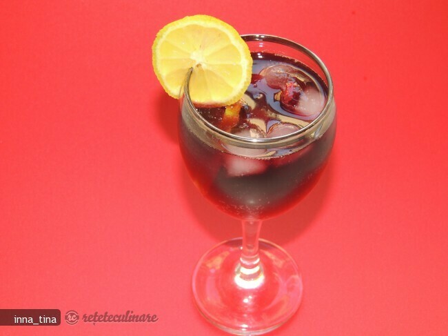 Imagine Reteta culinara Tinto de Verano (Vin Rosu, de Vara) | 2review.ro