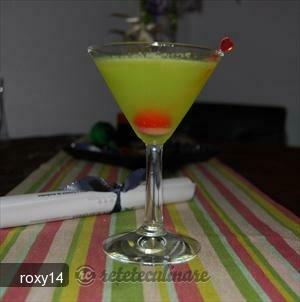 Imagine Reteta culinara Martini Dulce cu Kiwi | 2review.ro