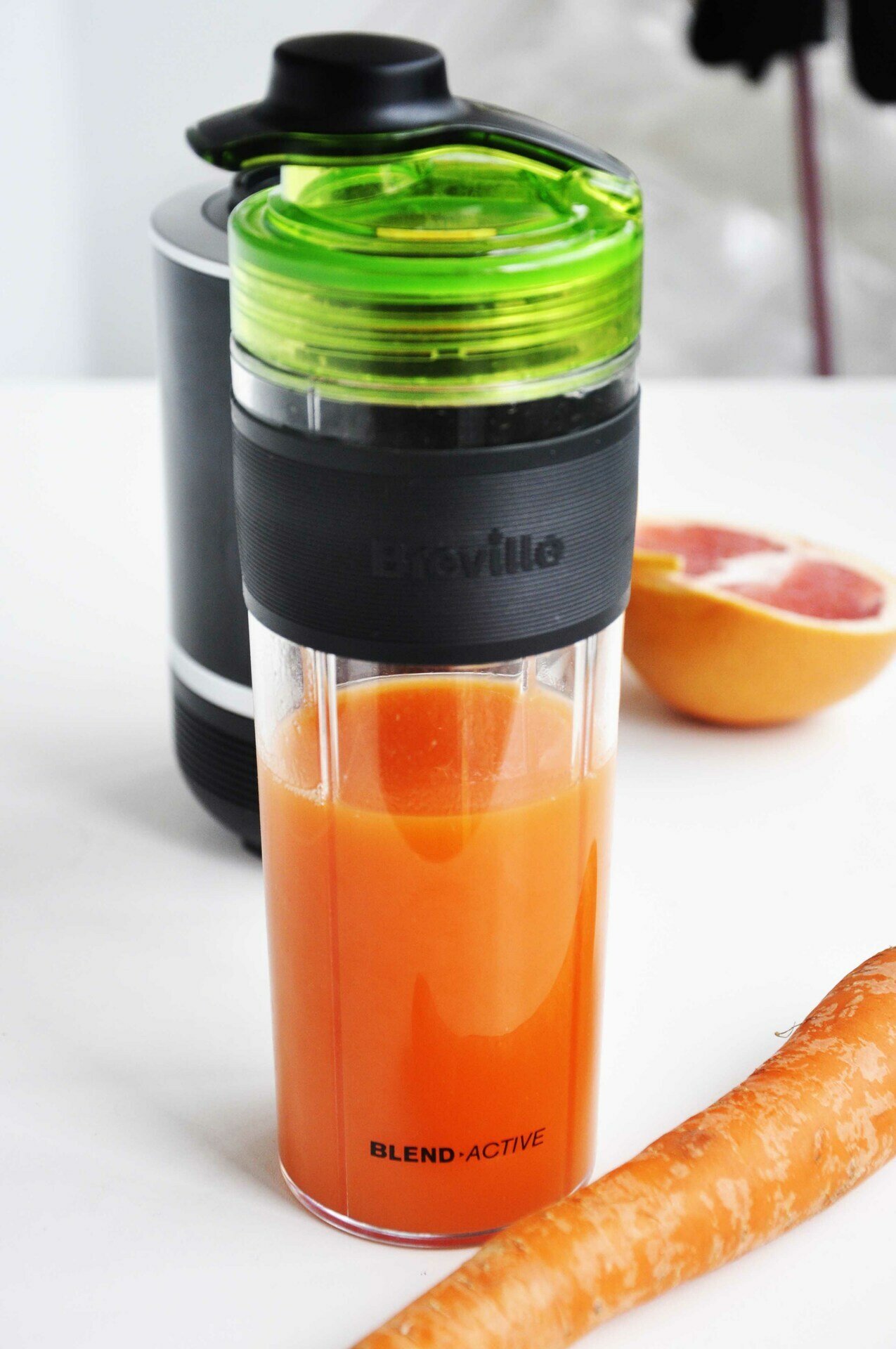 Imagine Reteta culinara Smoothie Energizant de Citrice si Morcovi | 2review.ro