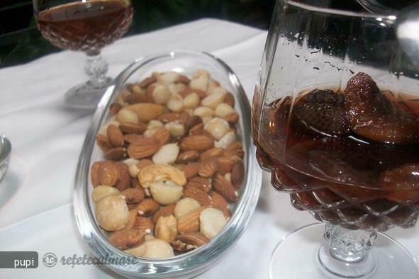 Imagine Reteta culinara Bolle ( Licoare Aromata Din Fructe Proaspete) | 2review.ro