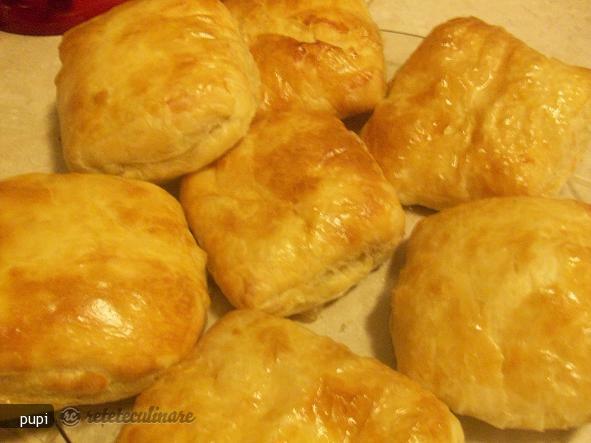 Imagine Reteta culinara Merdenele cu Branza Sarata | 2review.ro