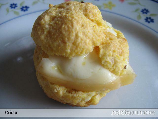 Imagine Reteta culinara Chifle din Malai (2 Retete) | 2review.ro