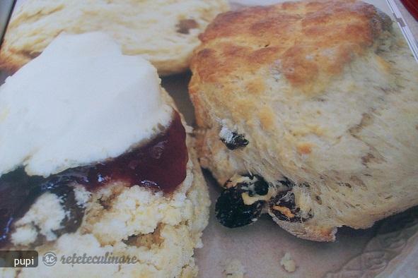 Imagine Reteta culinara English Muffins | 2review.ro