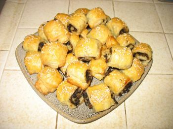 Imagine Reteta culinara Pateuri cu Ciuperci I | 2review.ro