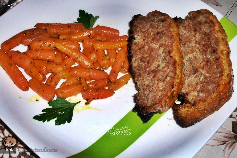 Imagine Reteta culinara Rulada Carne cu Crusta de Cascaval | 2review.ro