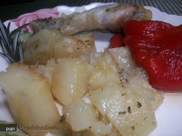 Imagine Reteta culinara Pui cu Rosmarin si Cartofi (la Cuptor) | 2review.ro