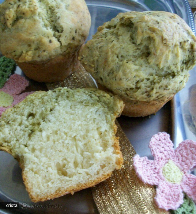 Imagine Reteta culinara Muffin in Doua Culori cu Pesto | 2review.ro