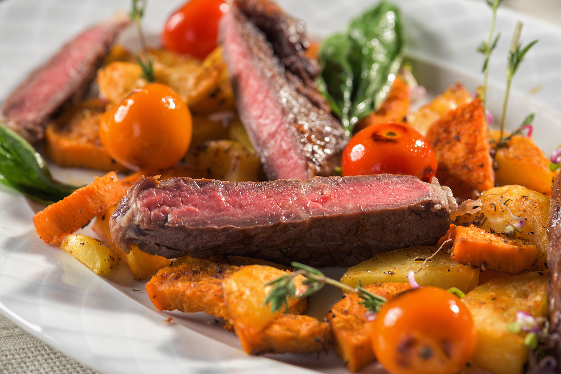 Imagine Reteta culinara Antricot (dry aged rib eye) cu cartofi | 2review.ro