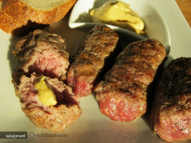 Imagine Reteta culinara Mititei | 2review.ro