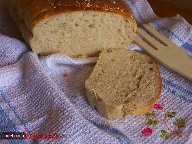 Imagine Reteta culinara Paine in Vas de Lut Sau Vas Roman | 2review.ro