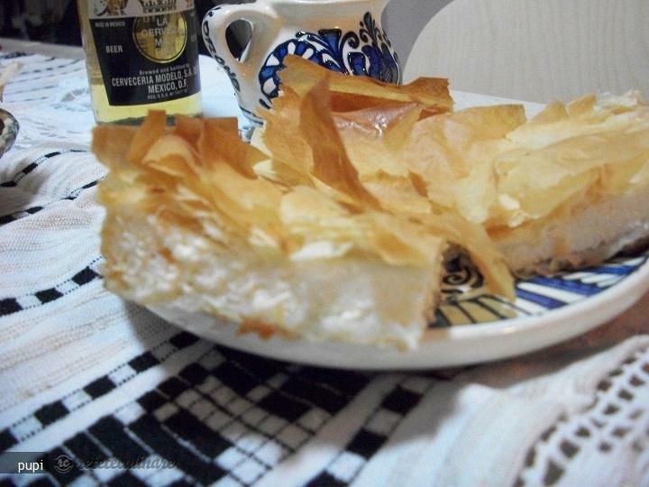 Imagine Reteta culinara Placinta cu Branza Sarata II | 2review.ro