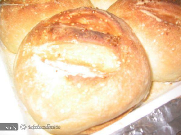 Imagine Reteta culinara Paine si Covrigi cu Susan | 2review.ro