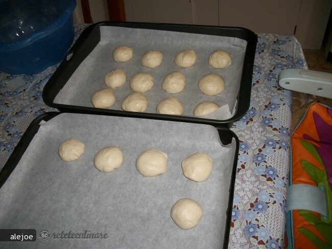 Imagine Reteta culinara Chifle Crocante | 2review.ro