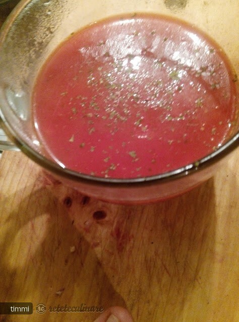 Imagine Reteta culinara Bors de Sfecla Rosie | 2review.ro