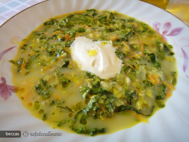 Imagine Reteta culinara Supa de Salata cu Zer | 2review.ro