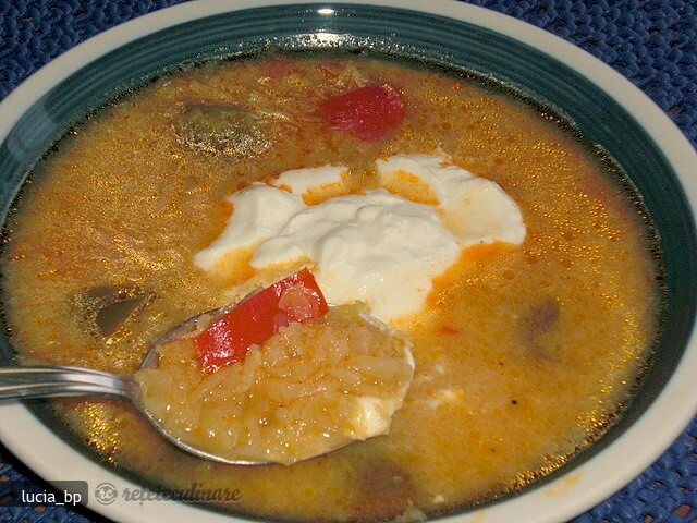 Imagine Reteta culinara Supa de Varza Dulce cu Smantana | 2review.ro