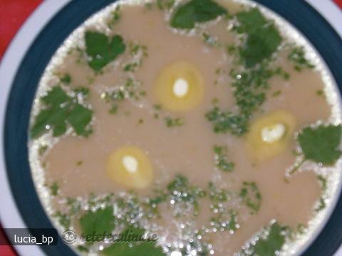 Imagine Reteta culinara Supa crema de ciuperci de padure | 2review.ro