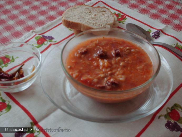 Imagine Reteta culinara Ciorba de Linte cu Carnaciori Afumati | 2review.ro