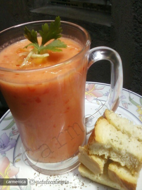 Imagine Reteta culinara Gazpacho (III) | 2review.ro