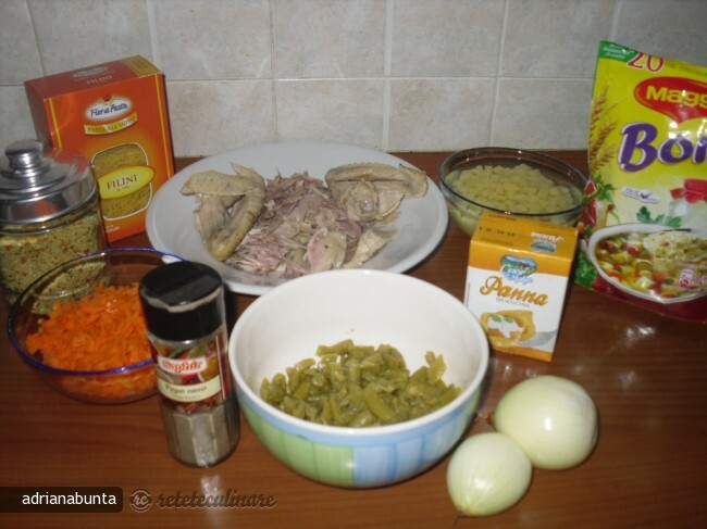 Imagine Reteta culinara Ciorba cu Carne de Gaina | 2review.ro