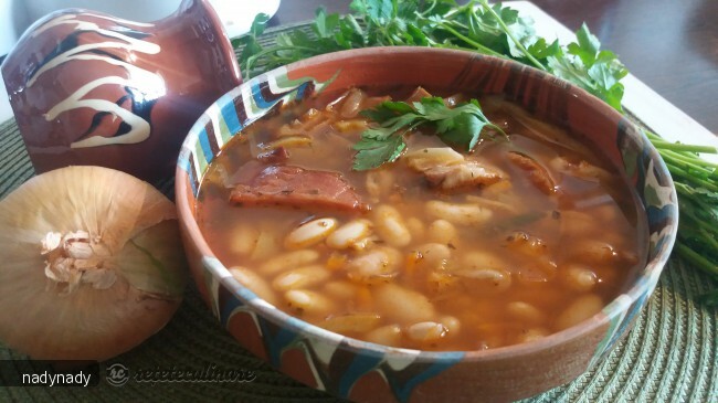 Imagine Reteta culinara Ciorba de Fasole Boabe cu Afumatura | 2review.ro
