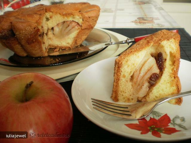 Imagine Reteta culinara Supa de Mere/ Bere Holstein | 2review.ro