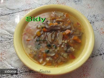Imagine Reteta culinara Ciorba de ciuperci de post | 2review.ro
