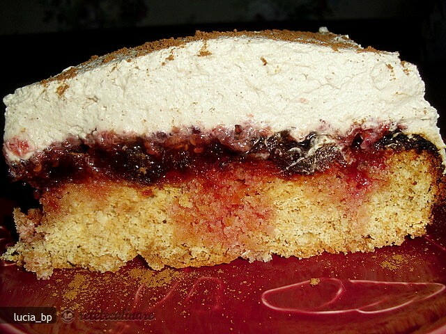 Imagine Reteta culinara Prajitura cu Mere Caramelizate si Crema | 2review.ro