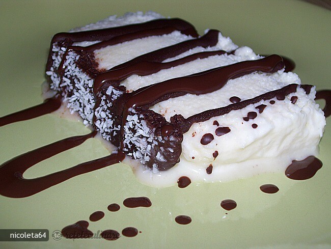 Imagine Reteta culinara Parfeu de Cocos cu Ciocolata | 2review.ro